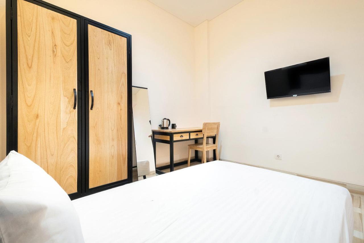 Oyo Life 2801 Sari Panguripan Hotel Kejayan Eksteriør billede